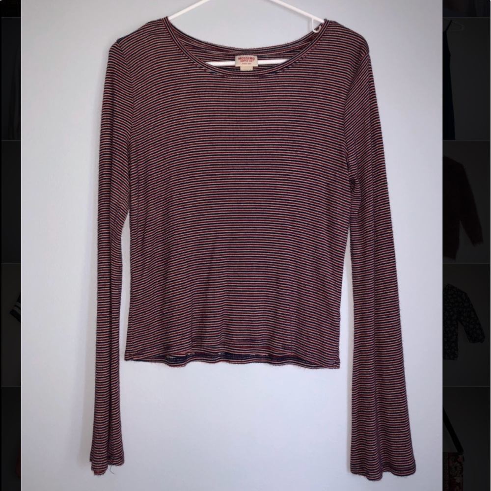 Red, white, & blue striped flowy shirt!!✨